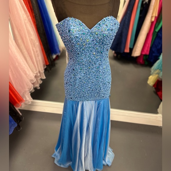 Sherri Hill prom/pageant dress size 6 - Picture 4 of 5